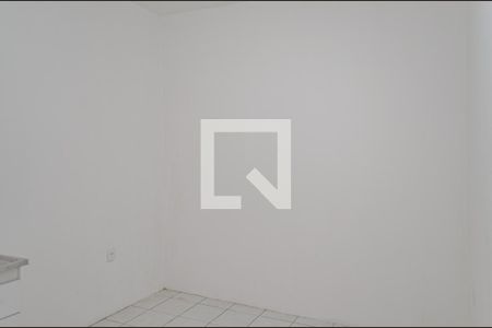 Sala / Cozinha de kitnet/studio para alugar com 1 quarto, 75m² em Saco dos Limões, Florianópolis