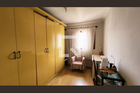 Quarto 2 de casa à venda com 3 quartos, 152m² em Vila M Genoveva, Jundiaí