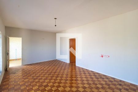 Salas de casa à venda com 4 quartos, 160m² em Vila Nogueira, Campinas