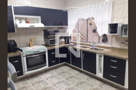 Casa para alugar com 3 quartos, 306m² em Parque Cruzeiro do Sul, São Paulo