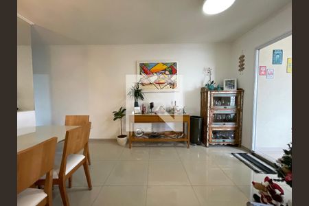 Sala de apartamento à venda com 3 quartos, 95m² em Jardim Lucia, São Paulo