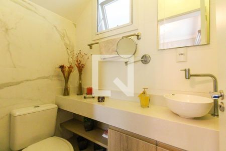 Lavabo de casa de condomínio à venda com 3 quartos, 131m² em Niterói, Canoas