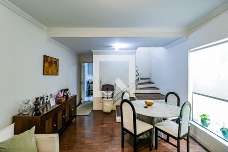 Sala de casa à venda com 3 quartos, 198m² em Cidade dos Bandeirantes, São Paulo