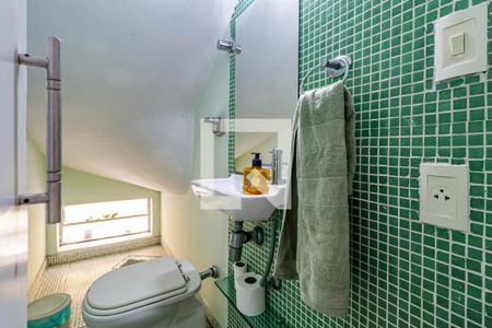 Lavabo de casa à venda com 3 quartos, 198m² em Cidade dos Bandeirantes, São Paulo