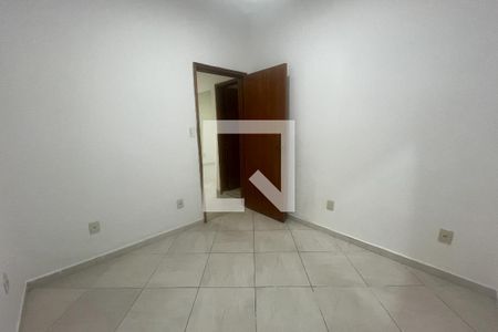 Quarto 1 de casa para alugar com 2 quartos, 70m² em Brás de Pina, Rio de Janeiro