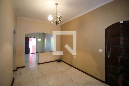 Sala de casa à venda com 2 quartos, 80m² em Jardim Mimar, São Paulo