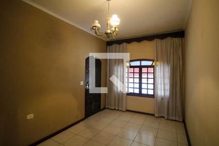 Sala de casa à venda com 2 quartos, 80m² em Jardim Mimar, São Paulo