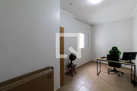 Quarto 2 de casa à venda com 3 quartos, 110m² em Conjunto Habitacional A. E. Carvalho, São Paulo