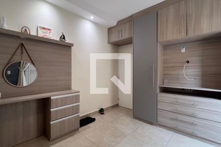 Suíte de casa à venda com 3 quartos, 200m² em Jardim Santa Cecilia, Guarulhos