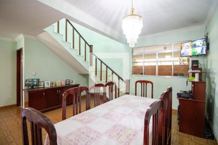 Sala de Jantar de casa para alugar com 4 quartos, 200m² em Jardim Sao Luiz, São Paulo