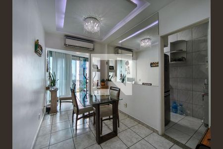 Sala de apartamento à venda com 2 quartos, 71m² em Estácio, Rio de Janeiro