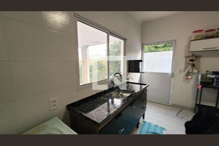 Sala de casa à venda com 2 quartos, 120m² em Jardim Vale Verde, Jundiaí