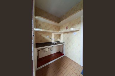 Cozinha de kitnet/studio para alugar com 0 quarto, 27m² em Canto do Forte, Praia Grande