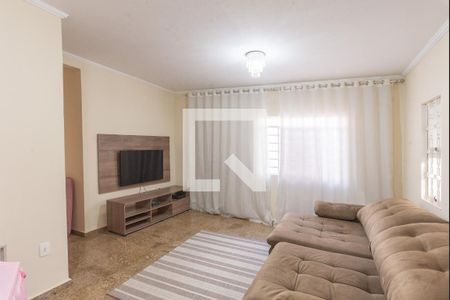 Sala de casa à venda com 4 quartos, 200m² em Vila Dutra, Campinas