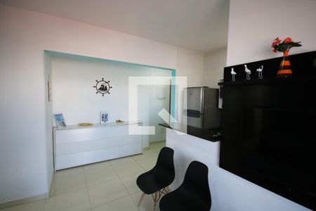 Sala de apartamento para alugar com 1 quarto, 43m² em Maracanã, Praia Grande