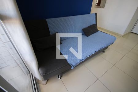 Sala de apartamento para alugar com 1 quarto, 43m² em Maracanã, Praia Grande
