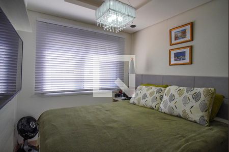 Suíte de apartamento à venda com 2 quartos, 65m² em Bom Fim, Porto Alegre