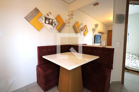 Sala 1 de apartamento para alugar com 2 quartos, 84m² em Vila Homero Thon, Santo André