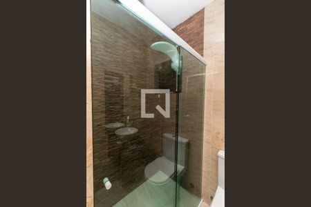 Banheiro da Suíte 1 de casa para alugar com 7 quartos, 290m² em Luz, São Paulo