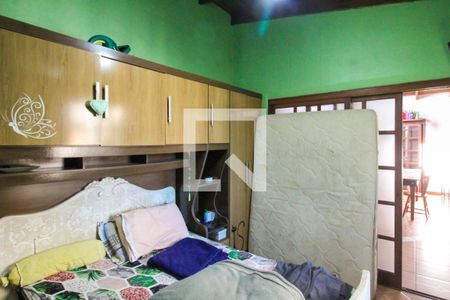 Casa 1 - Quarto de casa para alugar com 5 quartos, 550m² em Mathias Velho, Canoas