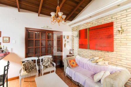 Casa 1 - Sala/Cozinha de casa para alugar com 5 quartos, 550m² em Mathias Velho, Canoas