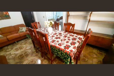 Sala de Estar de casa para alugar com 2 quartos, 150m² em Jardim D’abril, Osasco