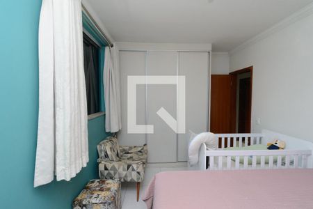 Quarto 2 de casa à venda com 3 quartos, 154m² em Fonte Grande, Contagem