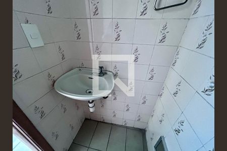 Lavabo 1 de casa à venda com 3 quartos, 316m² em Jardim Munhoz, Guarulhos