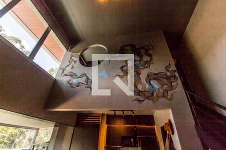 Sala de apartamento à venda com 1 quarto, 82m² em Residencial Tambore Iii, Santana de Parnaíba