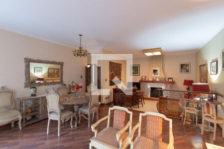 Sala de casa à venda com 3 quartos, 200m² em Jardim Virginia Bianca, São Paulo