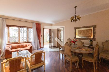 Sala de casa à venda com 3 quartos, 200m² em Jardim Virginia Bianca, São Paulo