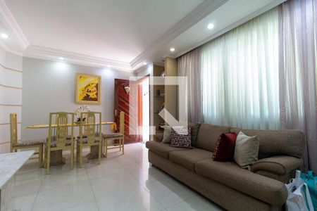 Sala de casa de condomínio para alugar com 3 quartos, 80m² em Vila Carrão, São Paulo