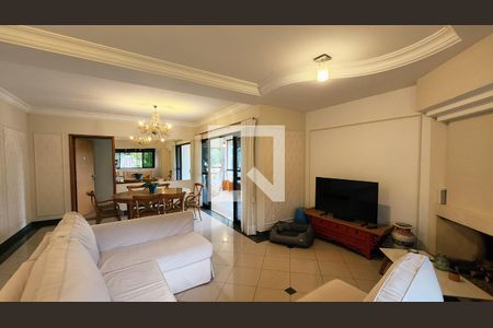 Sala de casa à venda com 3 quartos, 273m² em Jardim das Tulipas, Jundiaí