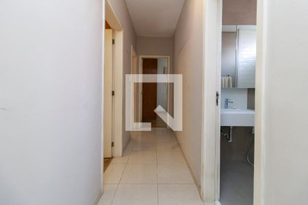 Corredor de casa à venda com 4 quartos, 120m² em Nova Piraju, São Paulo