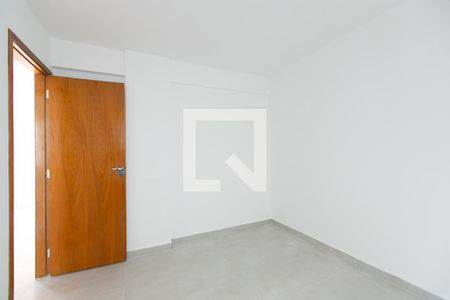 Quarto 1 de apartamento à venda com 2 quartos, 40m² em Parque Sonia, São Paulo