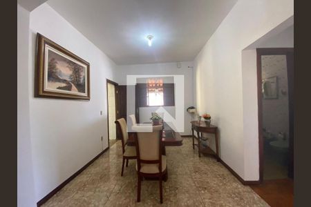 Casa à venda com 3 quartos, 180m² em Eldorado, Contagem