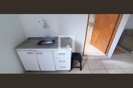 Studio de casa para alugar com 1 quarto, 170m² em Jardim Vitoria Regia (zona Oeste), São Paulo