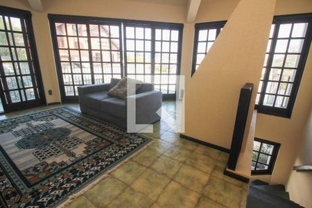 Sala 2 de casa para alugar com 4 quartos, 292m² em Cavalhada, Porto Alegre