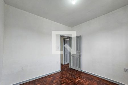 Quarto 2 de apartamento para alugar com 2 quartos, 70m² em Vila Santa Rosa, Guarujá