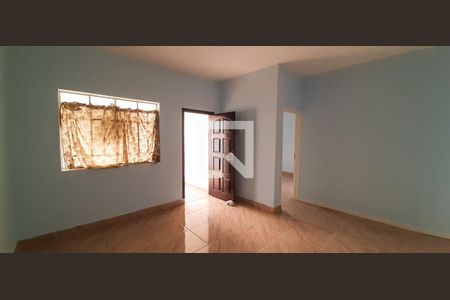 Sala de casa para alugar com 4 quartos, 161m² em Vila Yara, Osasco