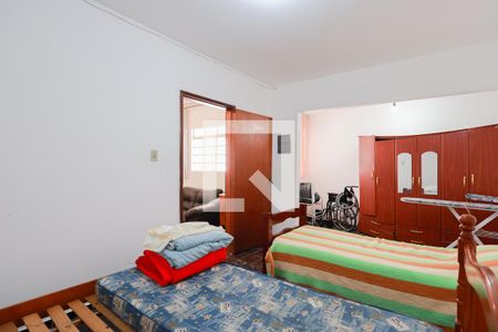 Quarto de casa à venda com 5 quartos, 354m² em Vila Isolina Mazzei, São Paulo