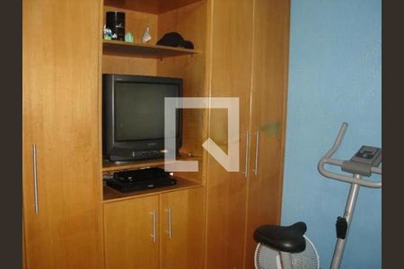 Casa à venda com 3 quartos, 152m² em Cidade dos Bandeirantes, São Paulo