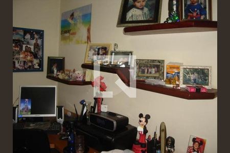 Casa à venda com 3 quartos, 152m² em Cidade dos Bandeirantes, São Paulo