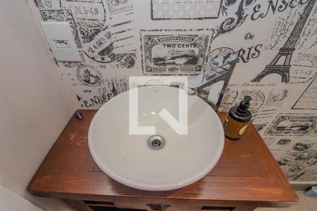 Lavabo de apartamento à venda com 2 quartos, 135m² em Agronomia, Porto Alegre