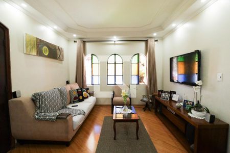 Sala de casa à venda com 2 quartos, 127m² em Conjunto Residencial Novo Pacaembu, São Paulo