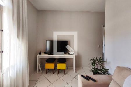 Sala de Estar de casa à venda com 4 quartos, 180m² em Jardim Garcia, Campinas