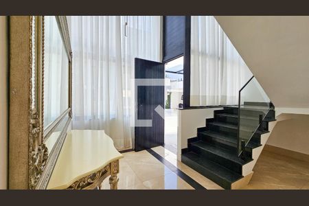 Sala de casa de condomínio para alugar com 4 quartos, 460m² em Jardim Prudência, São Paulo