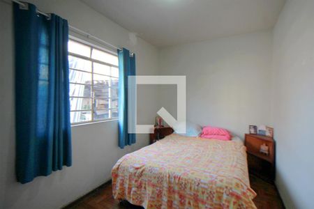 Quarto 1 de casa à venda com 3 quartos, 300m² em Renascença, Belo Horizonte