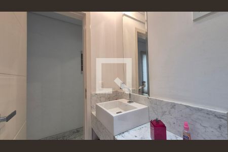 Lavabo da Sala de casa de condomínio à venda com 3 quartos, 470m² em Vila Gilda, Santo André