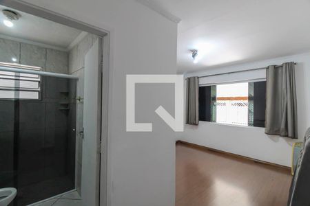 Suíte de casa para alugar com 1 quarto, 70m² em Jardim Cotching, São Paulo